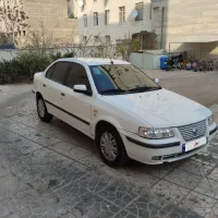 سمند دوگانه کارخانه، بی رنگ  استثنایی