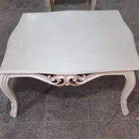 جلو مبلی وعسلی