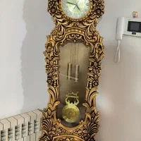 ساعت ایستاده