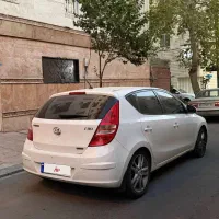 هیوندا i30