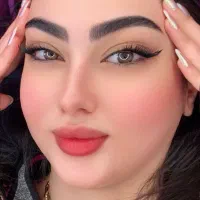اموزش و خدمات کاشت مژه