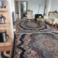 واحدی-دلباز-و-نورگیر-در-ساختمان-کم-واحد