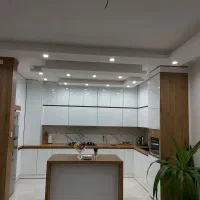 طراحی و ساخت کابینت هایگلاس و ممبران در زاهدان