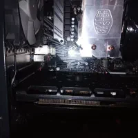 باندل z370 + i5 8600 و گرافیک rx 5700 و ssd 1tb
