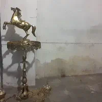 مجسمه برنزی