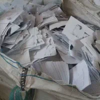 خریدار کتاب و کاغذ روزنامه سی دی cd در محل