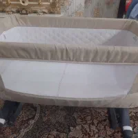 تخت نوزاد