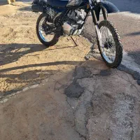 فرشی|موتورسیکلت|حمیل, |دیوار