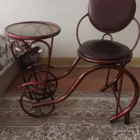 میز تلفن فرفورژه زرشکی کاملا تمیز و سالم