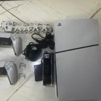 دستگاه PS5 با دو دسته  نو نو