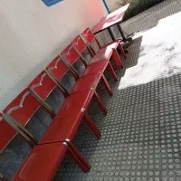 ۱۲ عدد صندلی و ۲ عدد میز