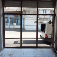 درب پارکینگ و مغازه