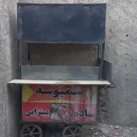 گاری، چهار چرخ برای پخت سمبوسه و فلافل