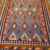 گلیم دستباف شیراز دورو سالم ۱.۵*۳