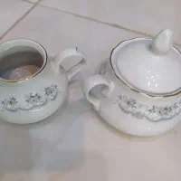 ۱۰ عدد قندان ۱۲ عدد سس خوری