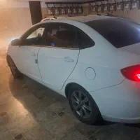 جک j4