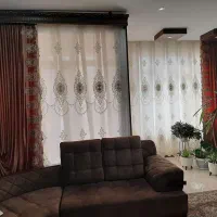 پرده همراه دکوری