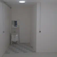 دفتر کار یا کارگاه کوچک  ایستگاه عباس آباد