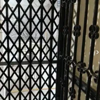 حفاظ درب ( آکاردئونی ) با قفل ، درب چوبی واحد