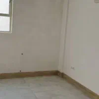 فروش  طبقه بالا زیر دیوار دانشگاه