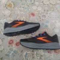سلام کتونی اورجینال brooks divide5