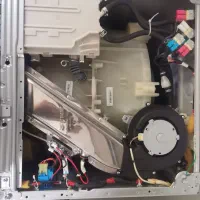 برقکاری و یخچال و لباسشویی