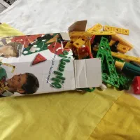هزارسازه، ونخ ومهره رج شونده