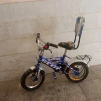 یک دوچرخه۱۲