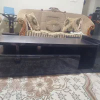 زیر تلویزیون در حد نو فوری فروشی