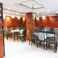 نیروی خدماتی رستوران