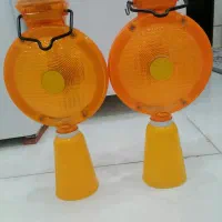چراغ خورشیدی