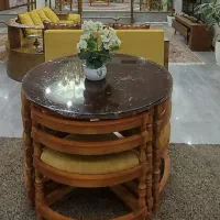 میرناهارخوری ۴نفره کم جا
