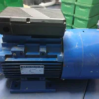 دینام 3 اسب تکفاز ترمز دار