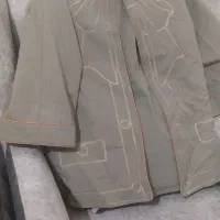 کت جنس عالی خوشرنگ تن‌پوش فوق العاده