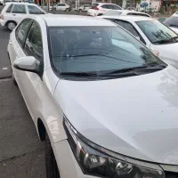 تویوتا کرولا