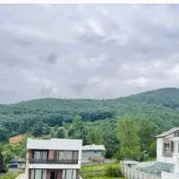 320مترزمین150متربنااستخردار-سند-کلیدنخورده-پای-کوه