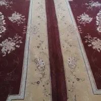 فرش قرمز