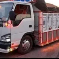 توجه توجه،ماشین بارگیری،ایسزویاخاور
