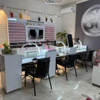 میز ناخن و صندلی پدیکور با ماساژور و جکوزی