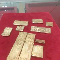 ۴عدد مغازه آینده دار ۱۵متربر گلستان دوم