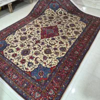 ۹متری اراک زمینه کرم