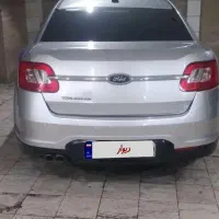 فوردتاروس مدل ۲۰۱۲ پلاک منطقه آزاد کیش