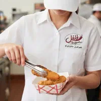 استخدام آشپز خانم در فست‌فود فلفل/میدان انقلاب