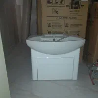 روشویی پی وی س ضد اب کابین دار