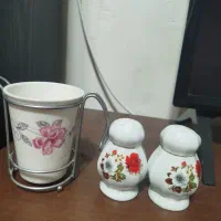 نمکدان قدیمی با جا قاشقی