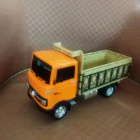 کامیون اسباب بازی