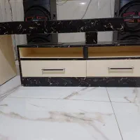 میز تلویزیون چوبی و شیشه ای فروش فوری