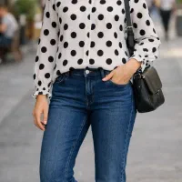 پوشاک زنانه ساکورا