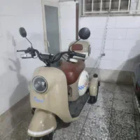 موتور سیکلت برقی وسپا پاکشتی