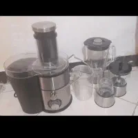 آبمیوه گیری خونگی